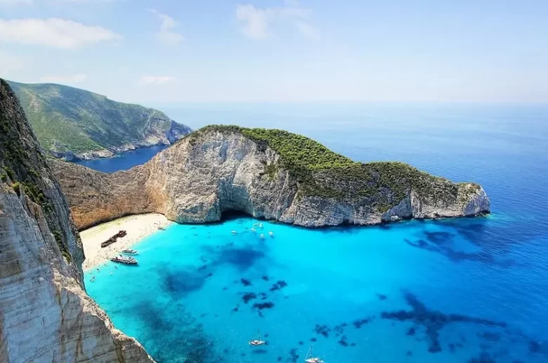 island-hopping-grecia-zante-grecia-spiaggia-del-relitto