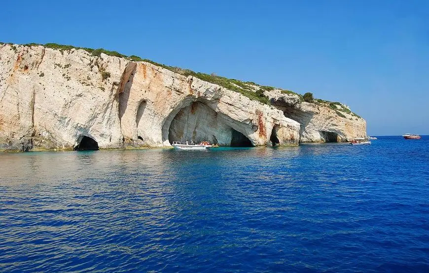 grotte-azzurre-di-zante-grecia