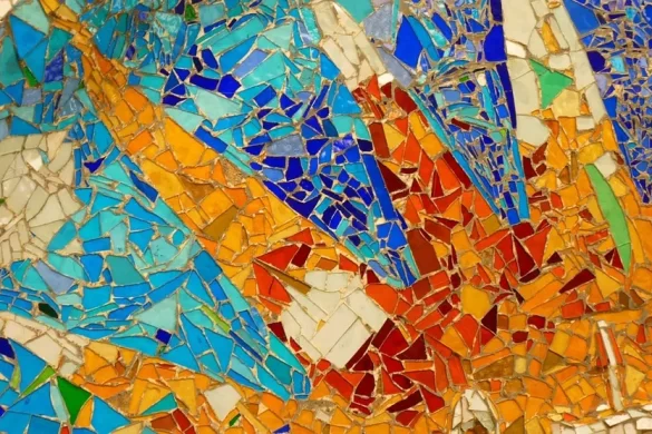 mosaici-colorati-di-antoni-gaudi-barcellona